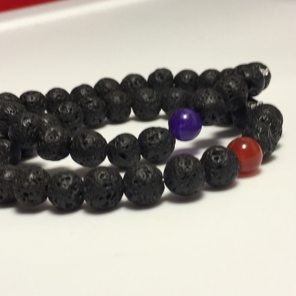 1 LEFT-NWT Chakra Stone Lava Bead Stretch Bracelet - Picture 5 of 7